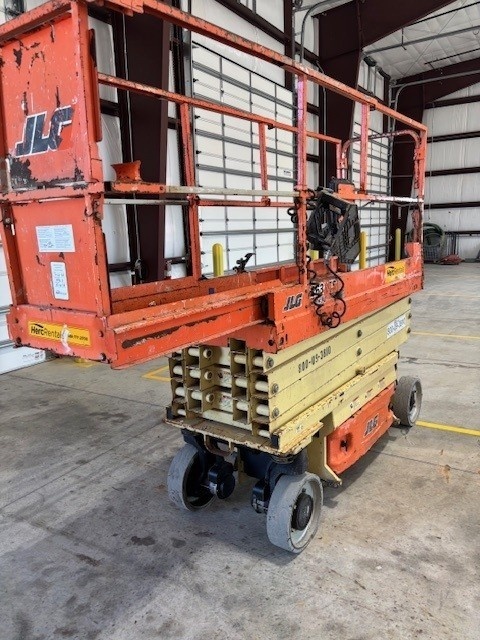 2016 JLG 2632ES-3