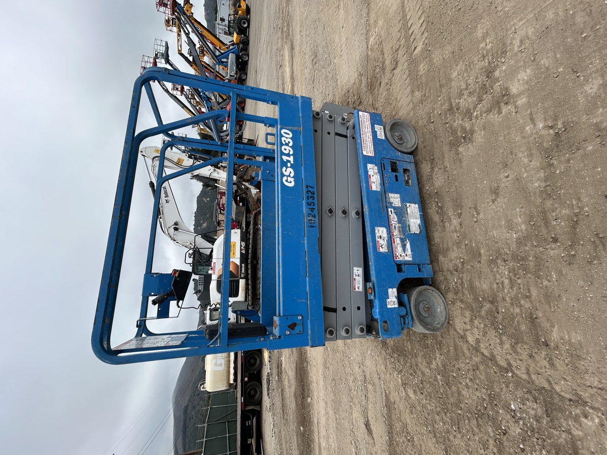2018 Genie GS-1930-8