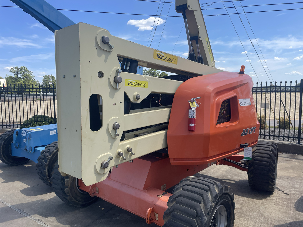 2018 JLG 450AJ-3