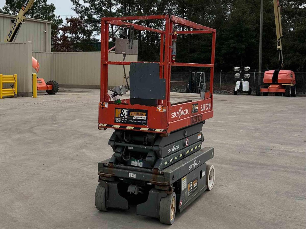 2017 Skyjack SJ3219