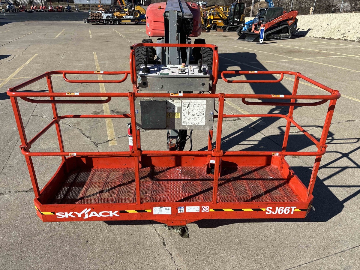 2017 Skyjack SJ66 T-7