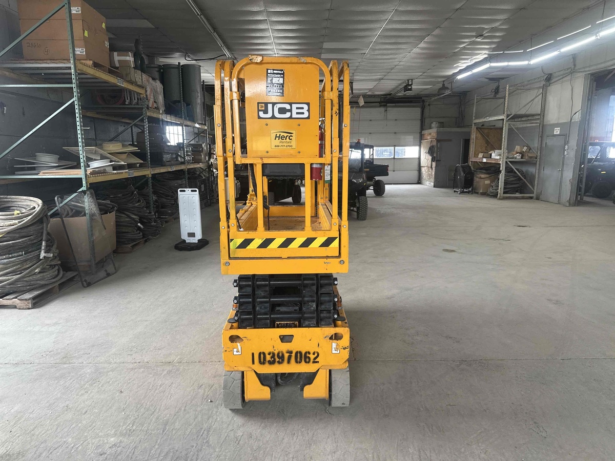2022 JCB S1930E-3