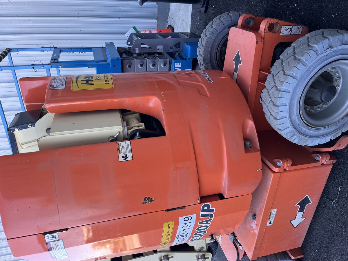 2015 JLG E300AJP-6