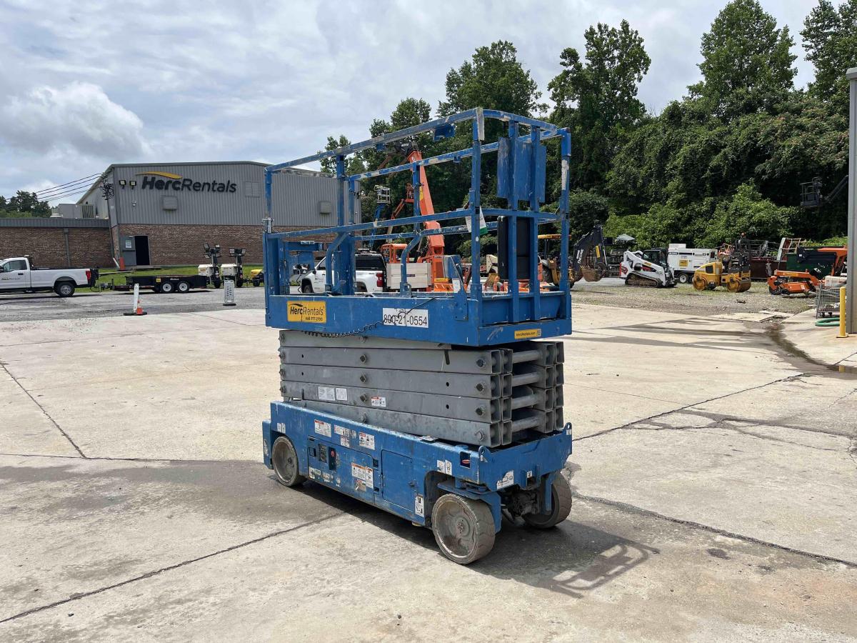 2018 Genie GS-3232-2