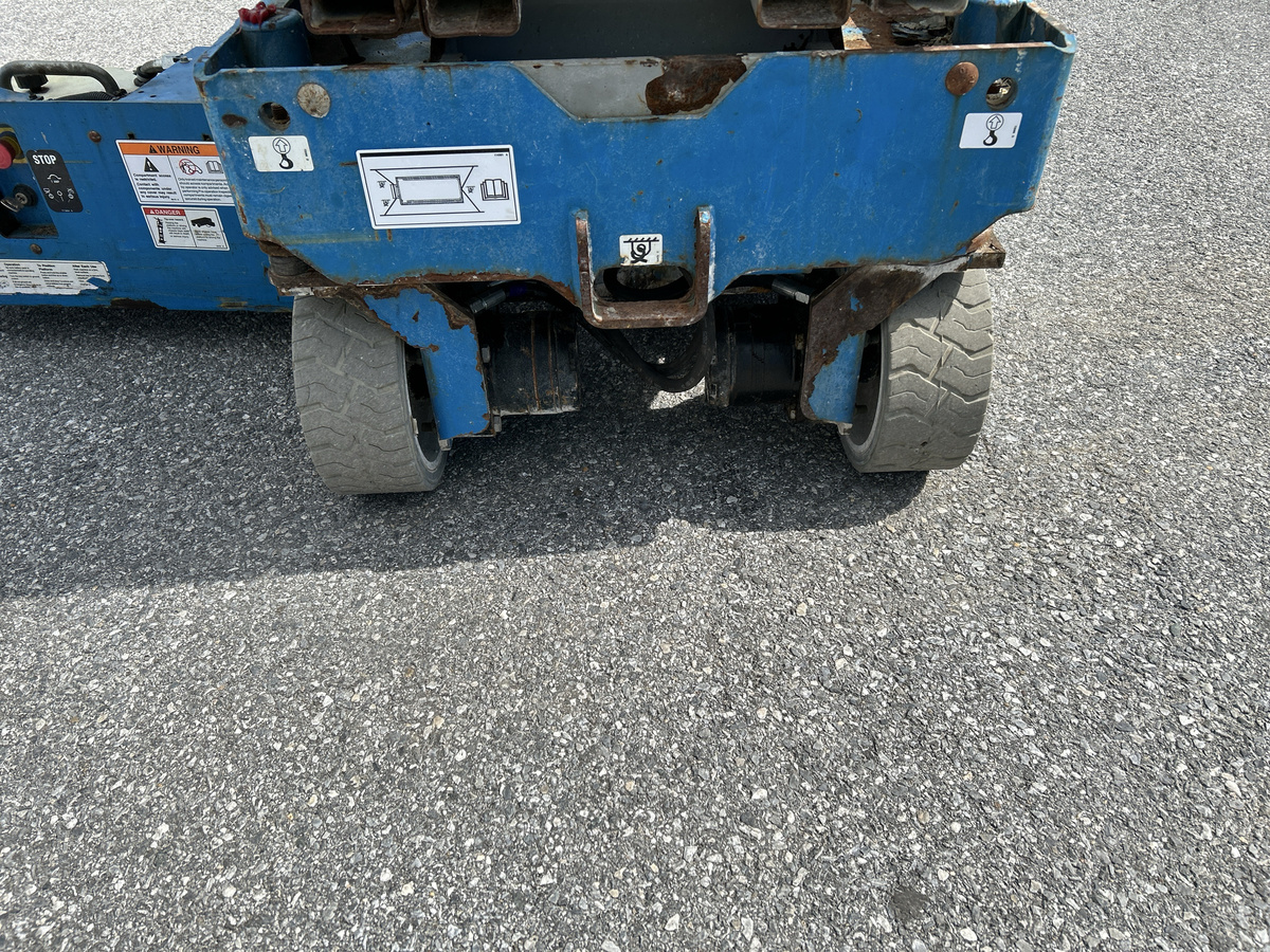 2017 Genie GS-1930-12