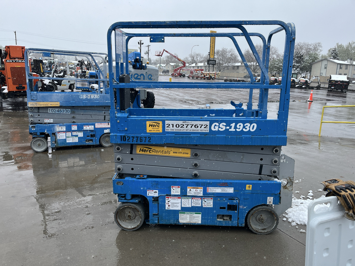 2019 Genie GS-1930