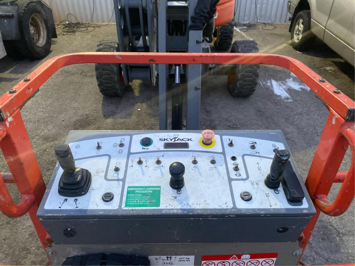 2014 Skyjack SJ46 AJ-4