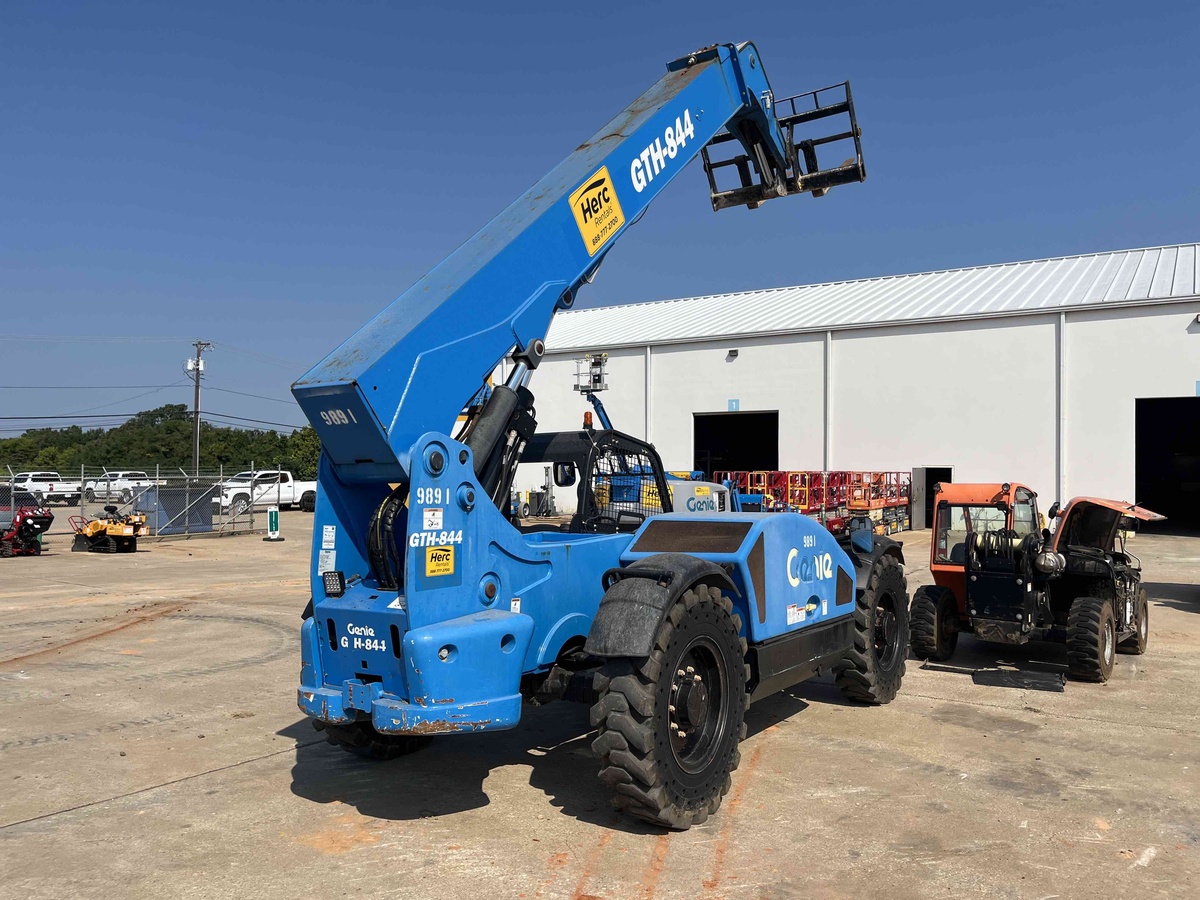2018 Genie GTH 844-2