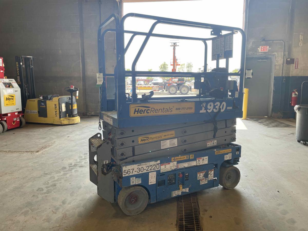 2018 Genie GS-1930