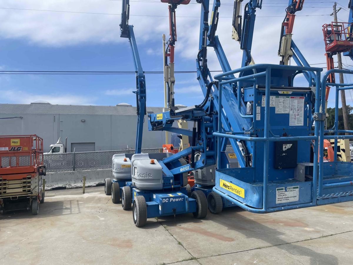 2014 Genie Z-45/25J-4