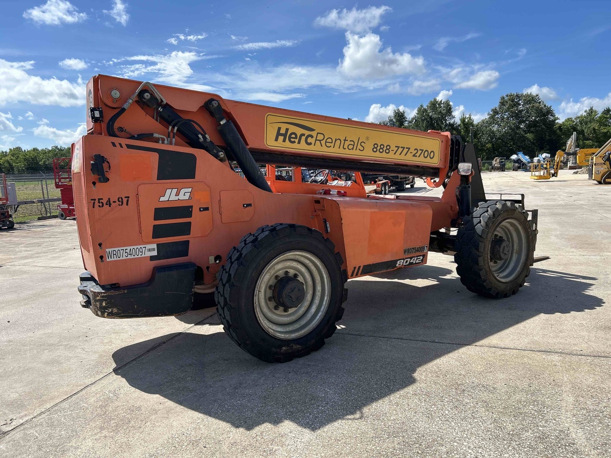 2018 SkyTrak 8042-3