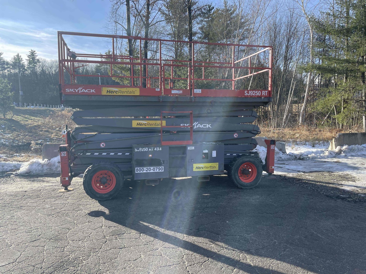 2018 Skyjack SJ9250 RT-4