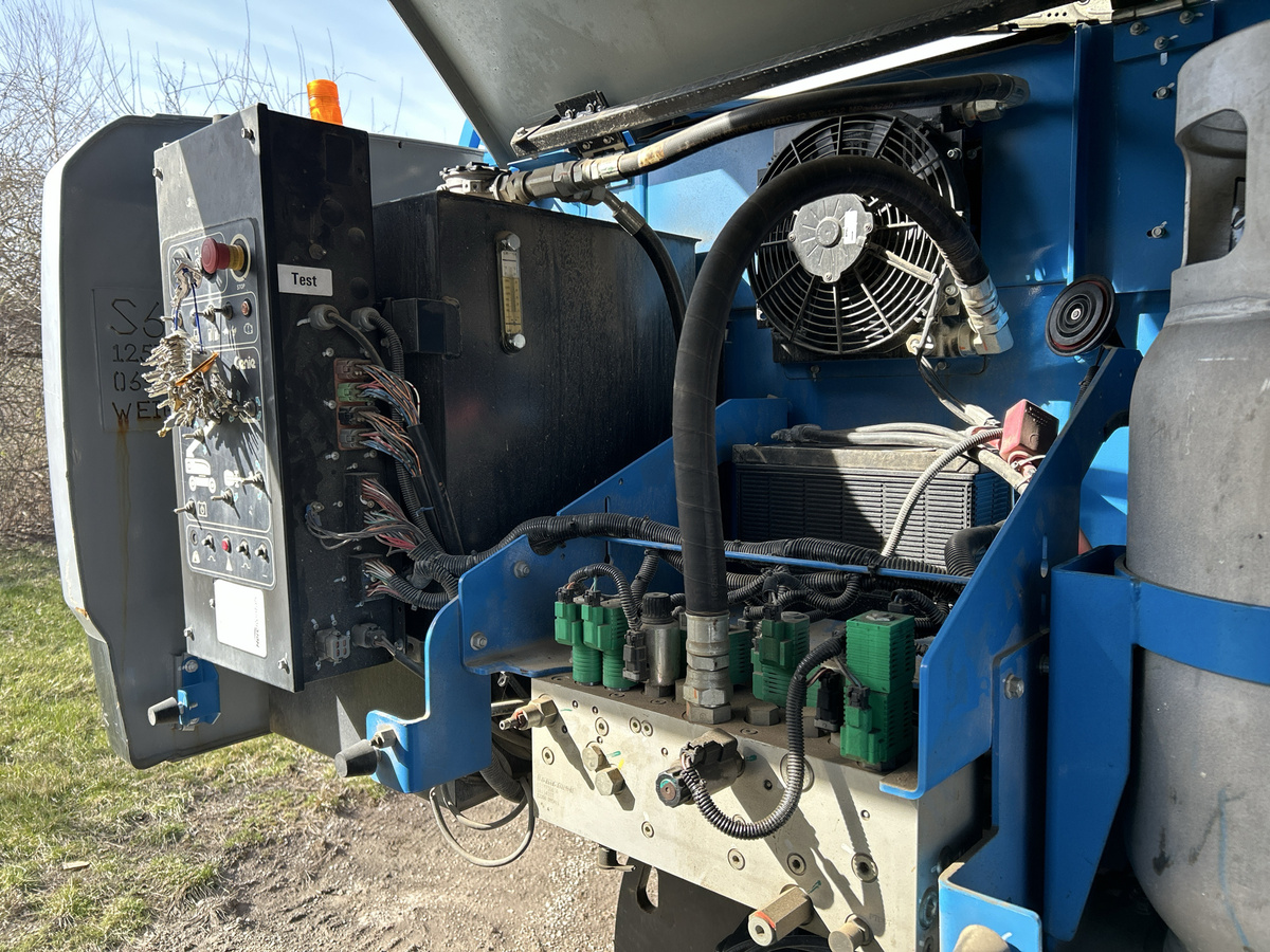 2018 Genie S-65-12