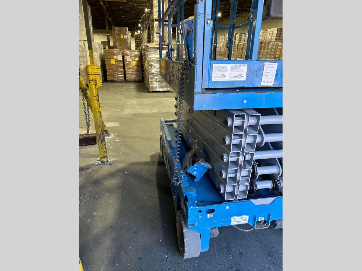 2018 Genie GS-4047