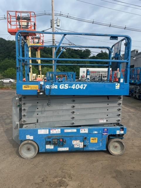 2016 Genie GS-4047