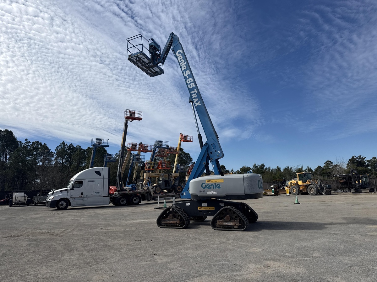 2015 Genie S-65 Trax-3