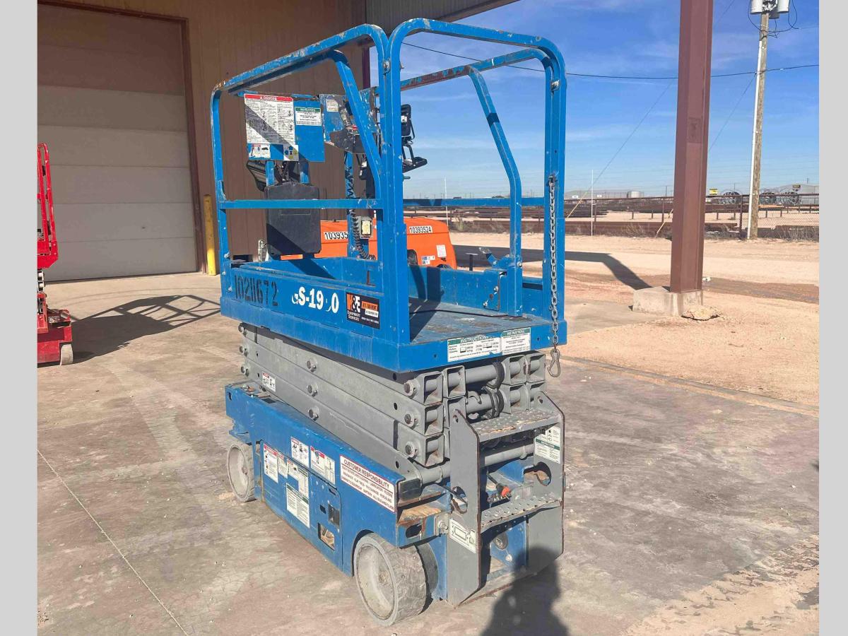 2017 Genie GS-1930-8