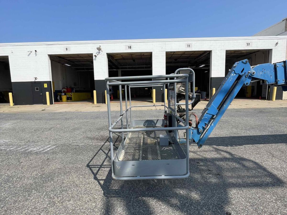2016 Genie S-65-8