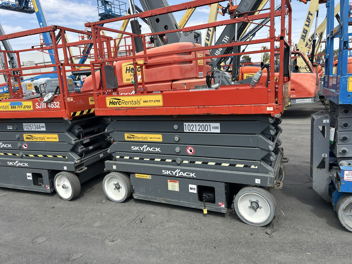 2017 Skyjack SJ4632-2