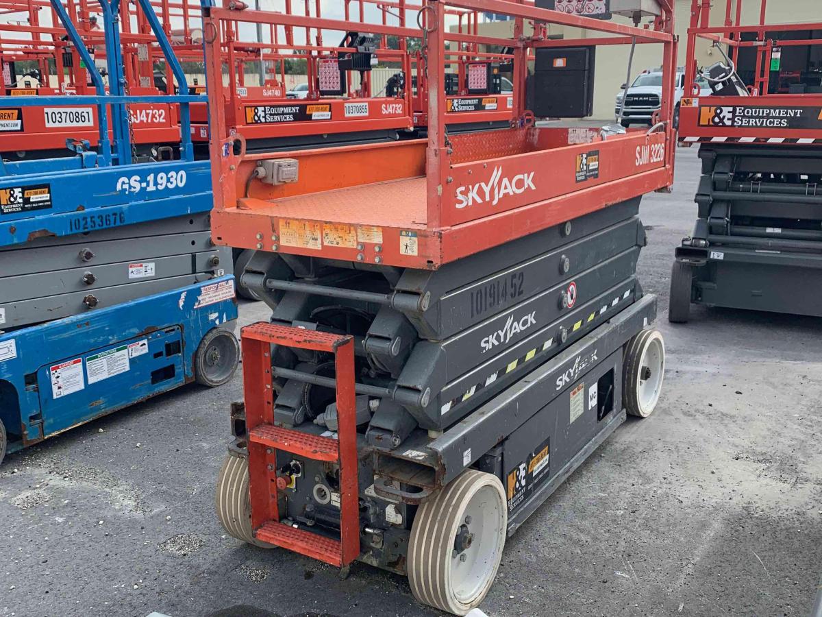 2016 Skyjack SJ3226