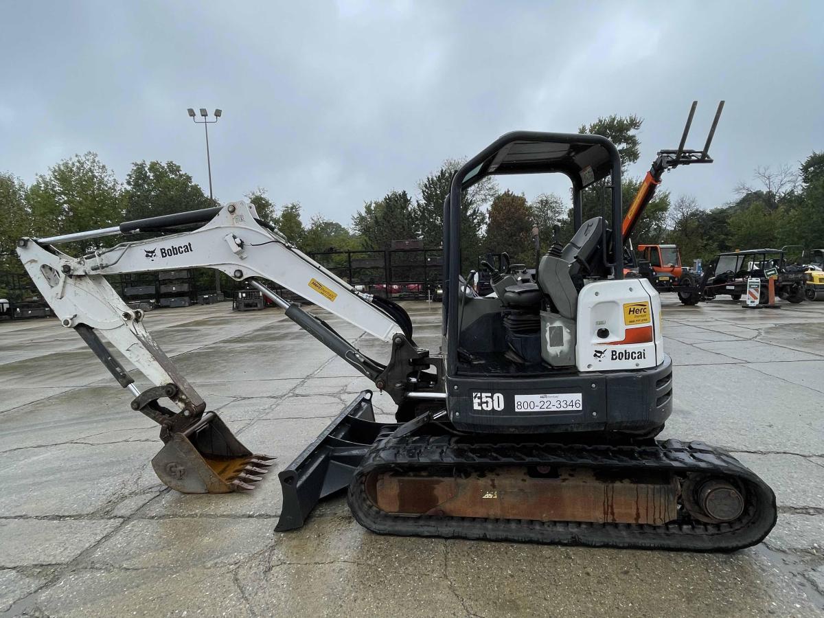 2018 Bobcat E50