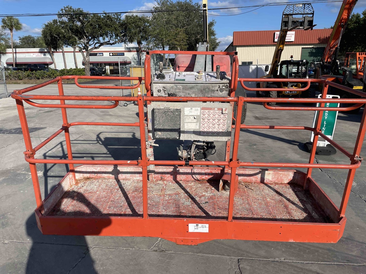 2018 Skyjack SJ61 T-5