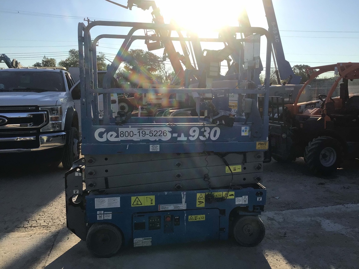 2018 Genie GS-1930-2