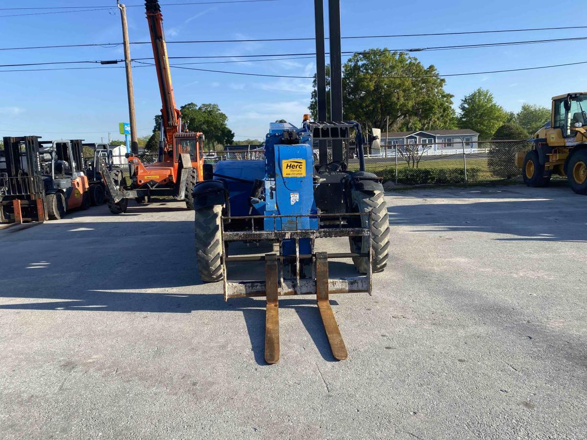 2018 Genie GTH 844