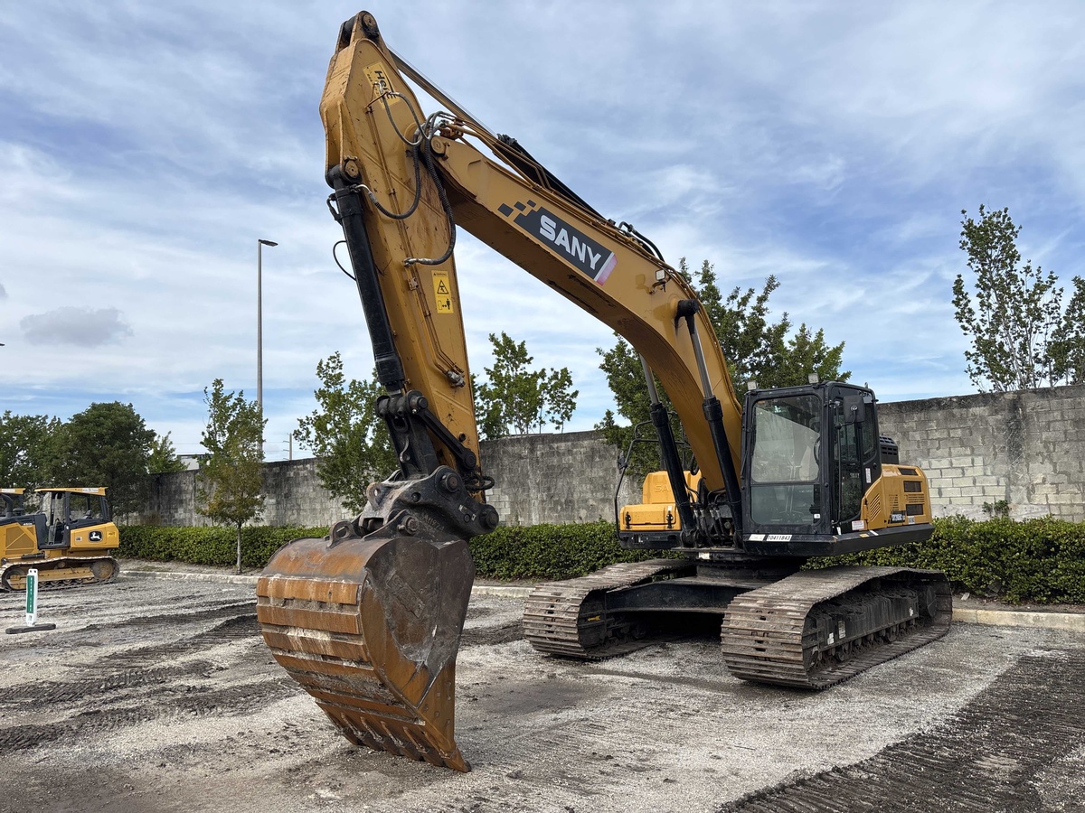 2023 Sany SY265C-1