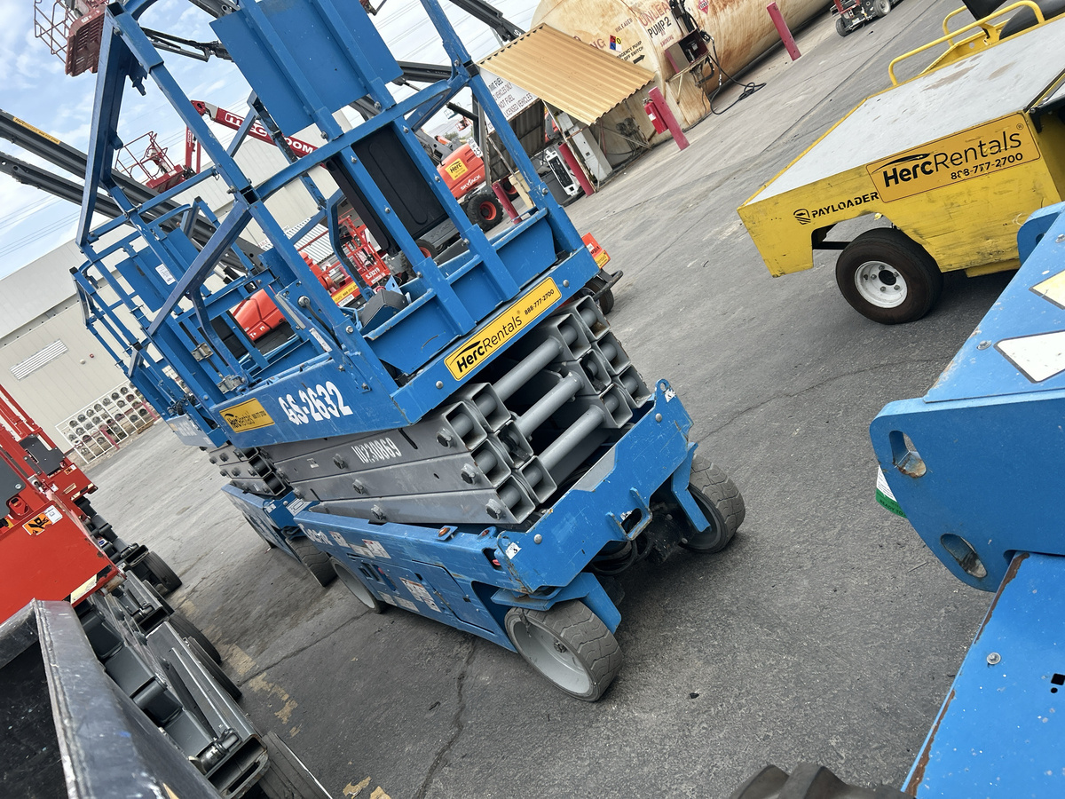 2017 Genie GS-2632-3