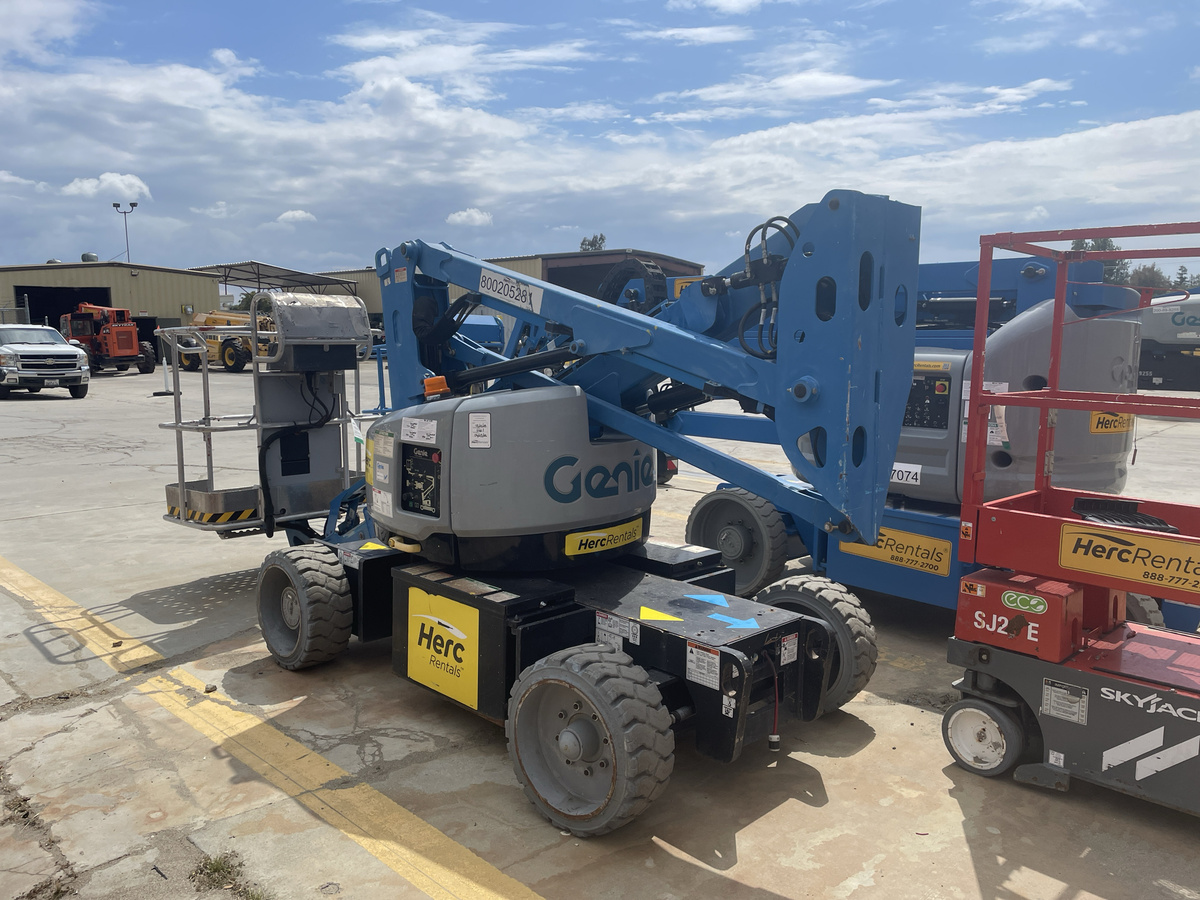 2018 Genie Z-33/18-4