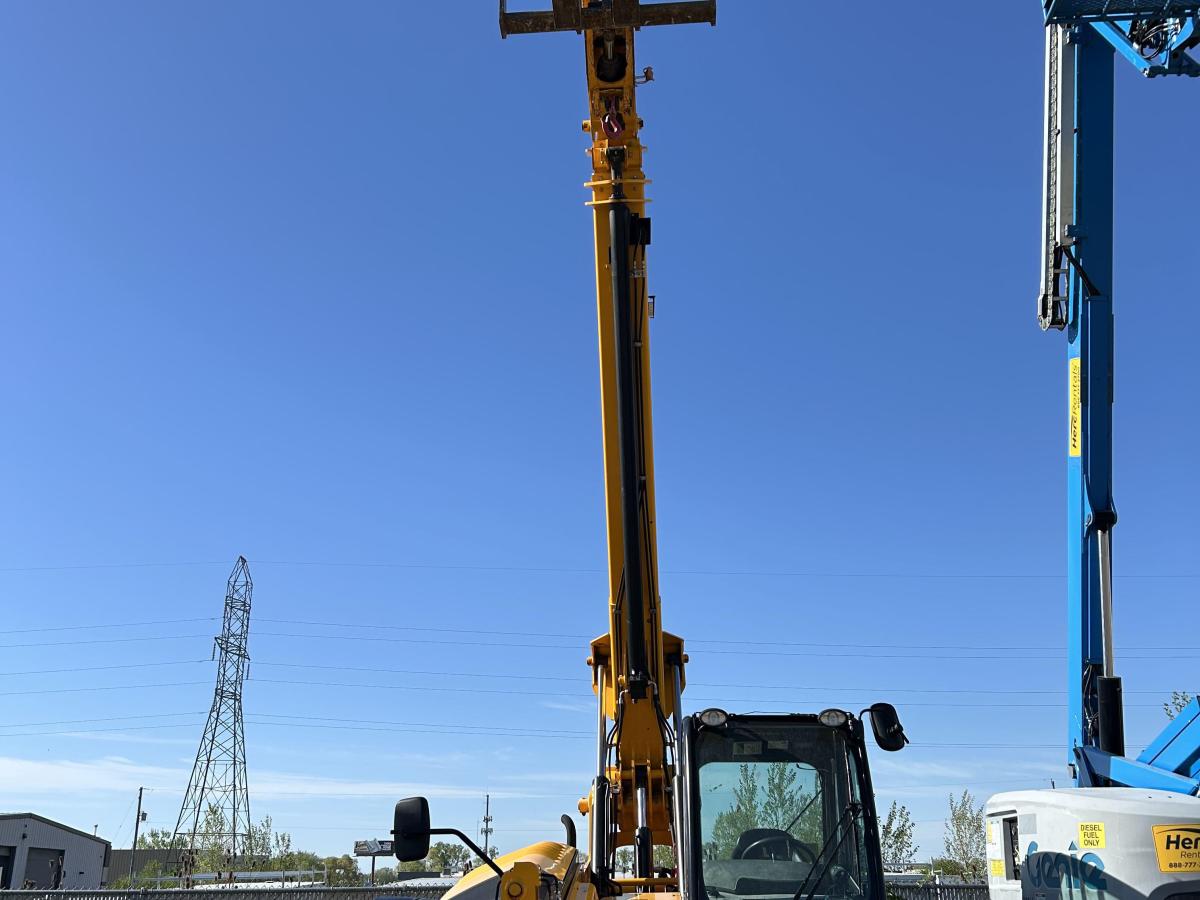 2022 JCB 507-42