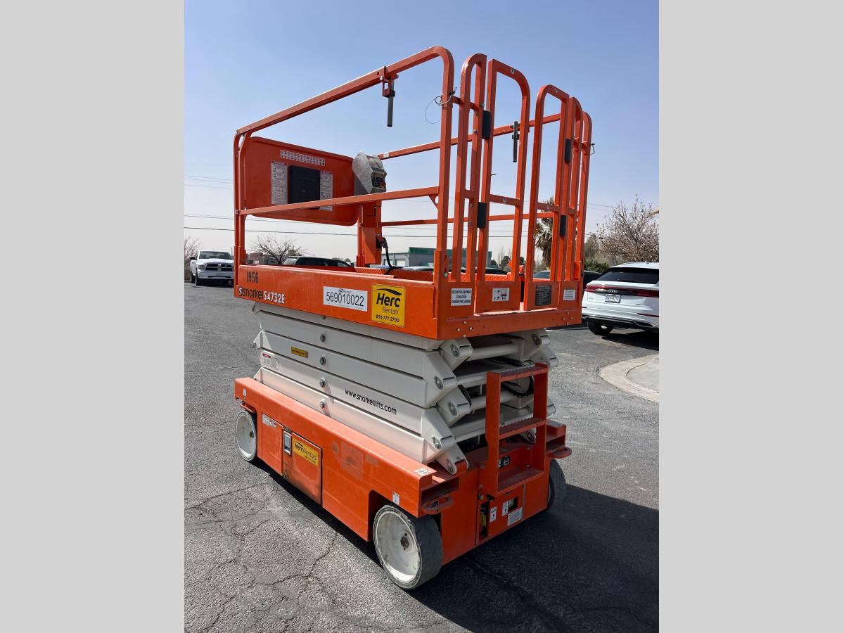 2022 Snorkel S4732E