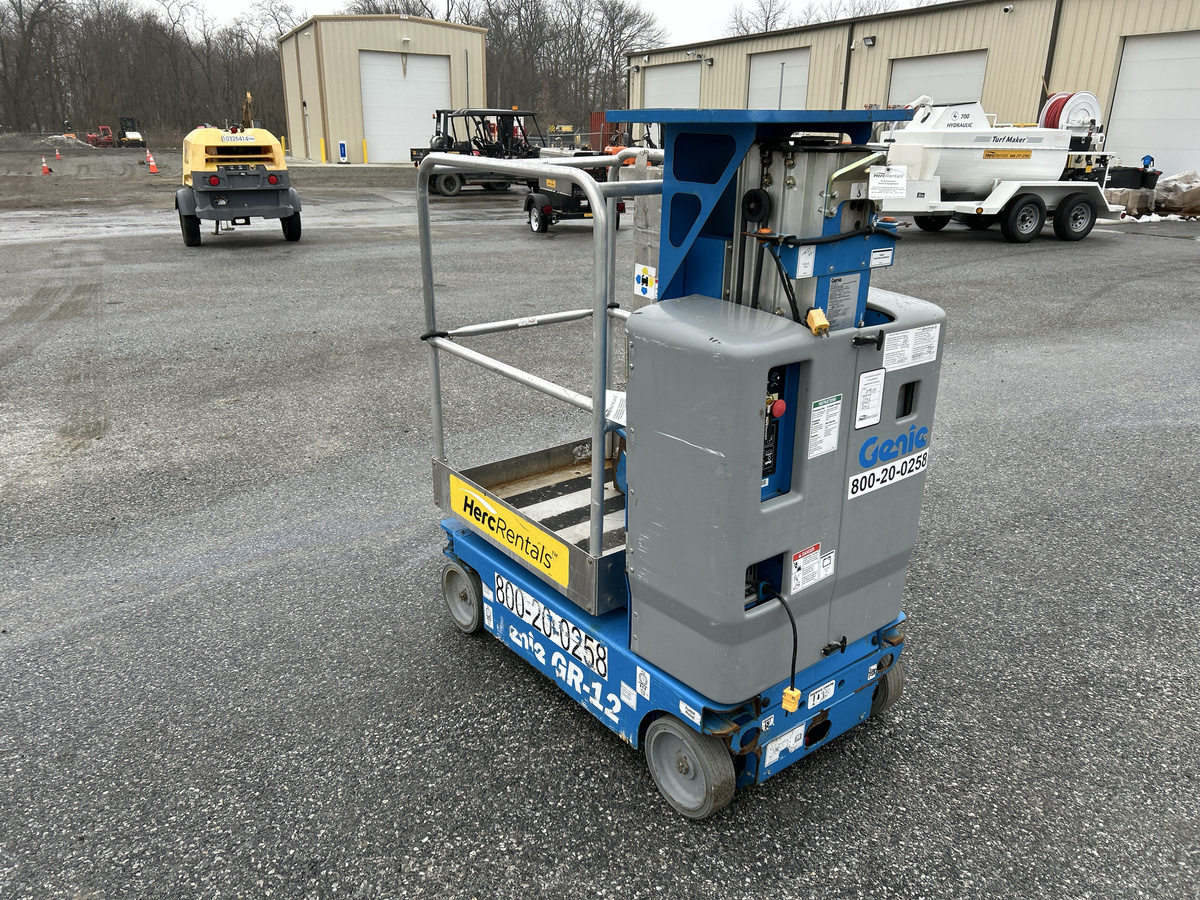 2018 Genie GR-12-6