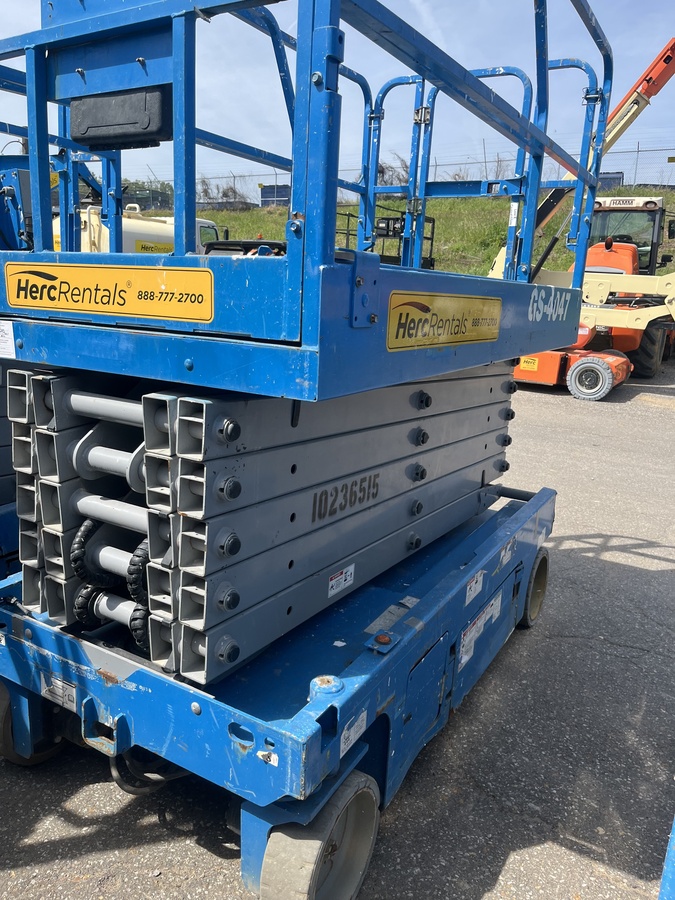 2018 Genie GS-4047-5