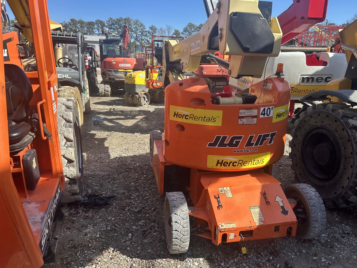 2018 JLG E400AJPN-5