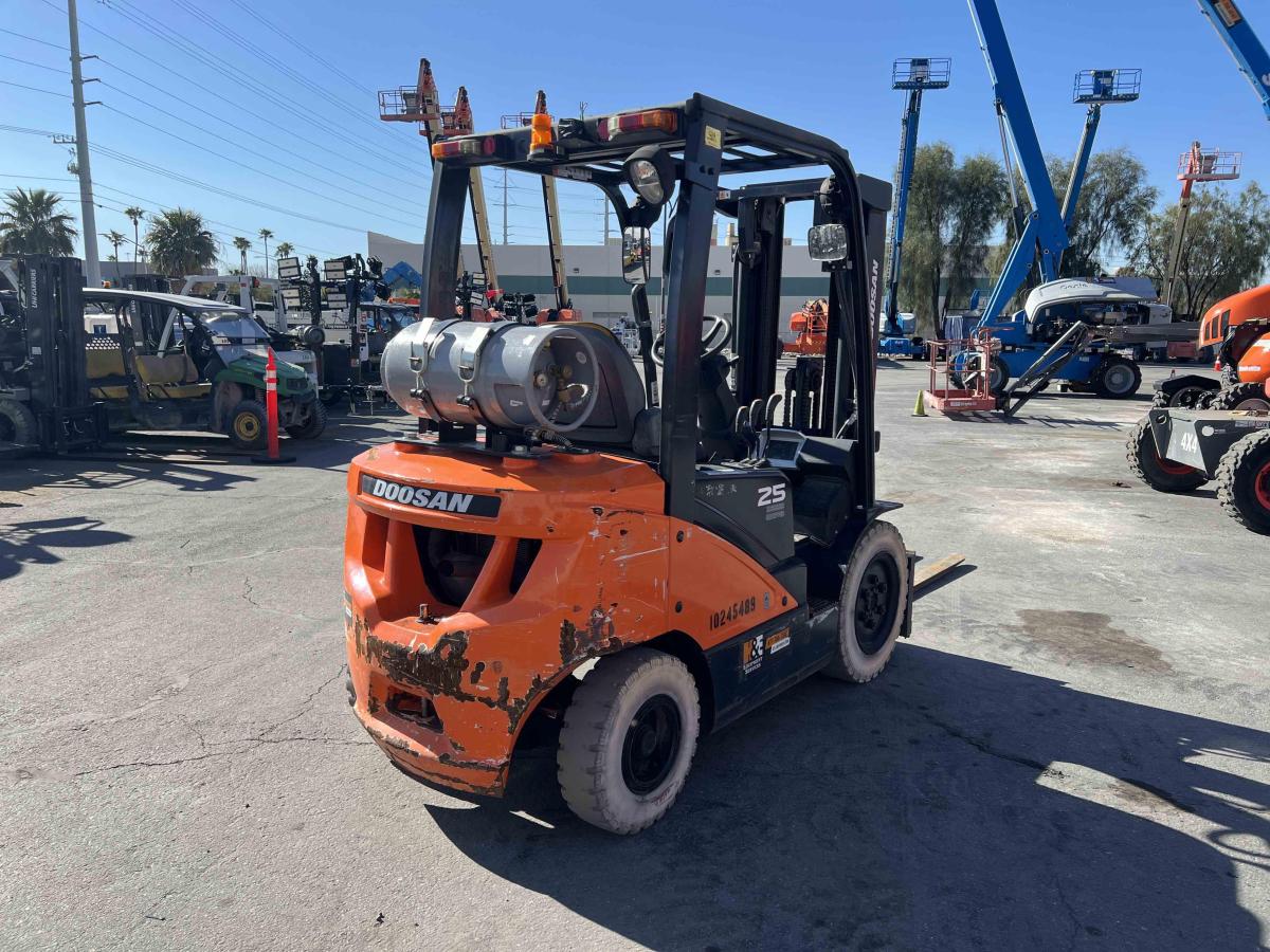 2018 Doosan G25N-7
