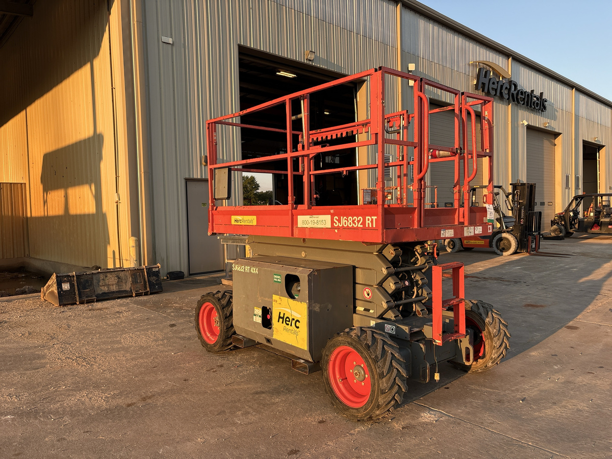 2018 Skyjack SJ-6832RT-5