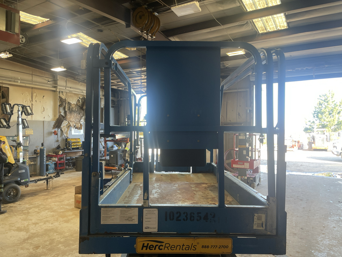 2019 Genie GS-4047-10