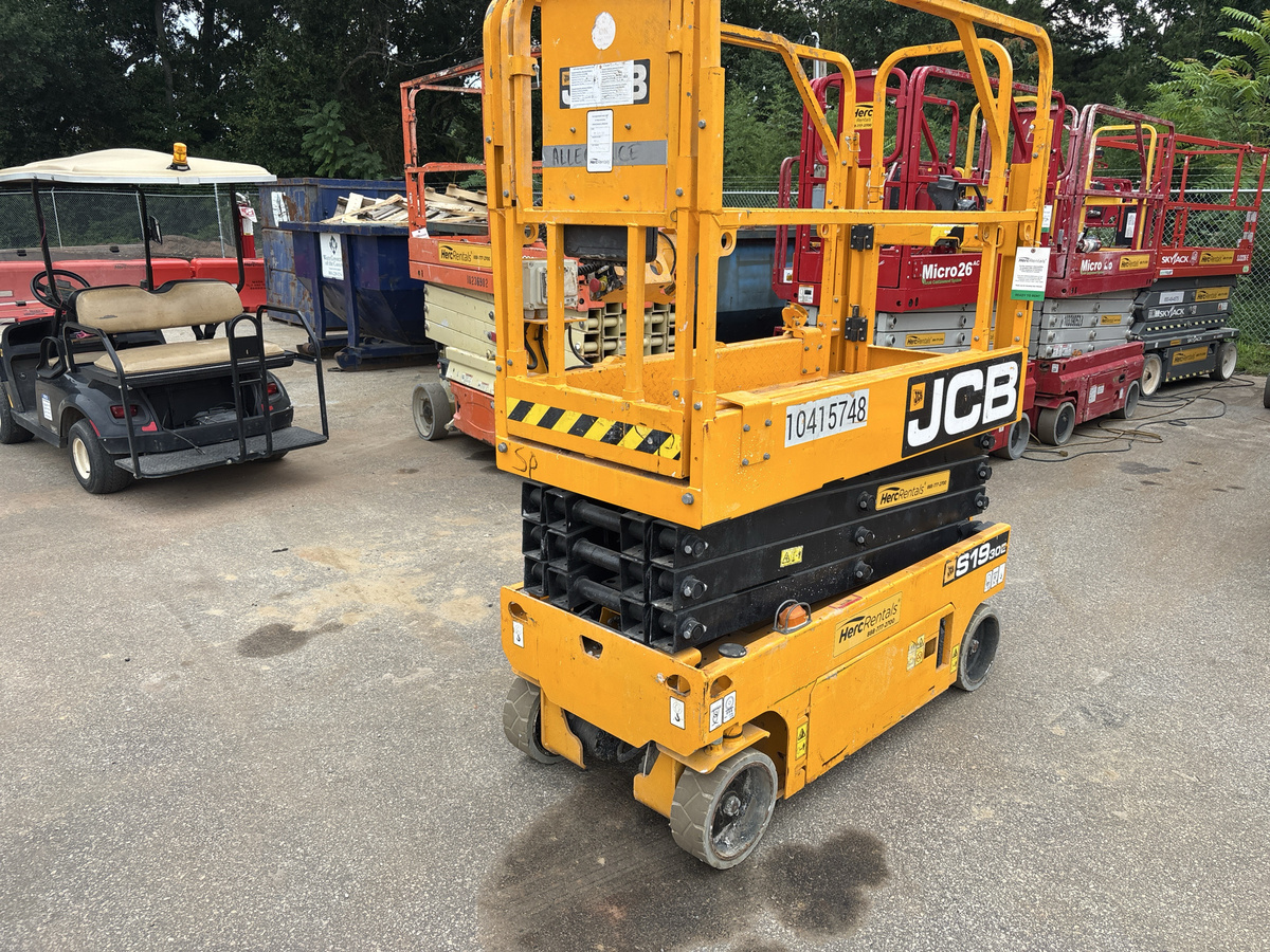 2023 JCB S1930E-3