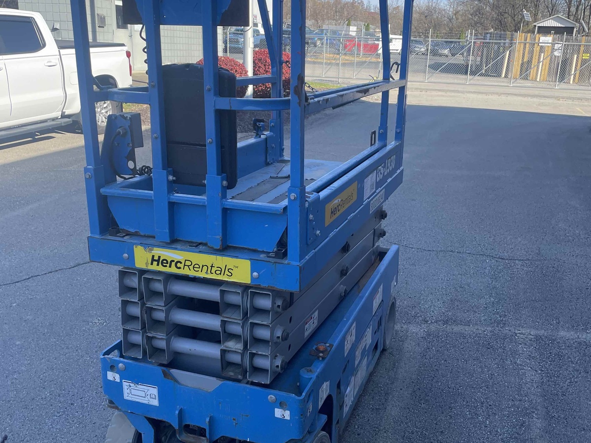 2018 Genie GS-1930-4