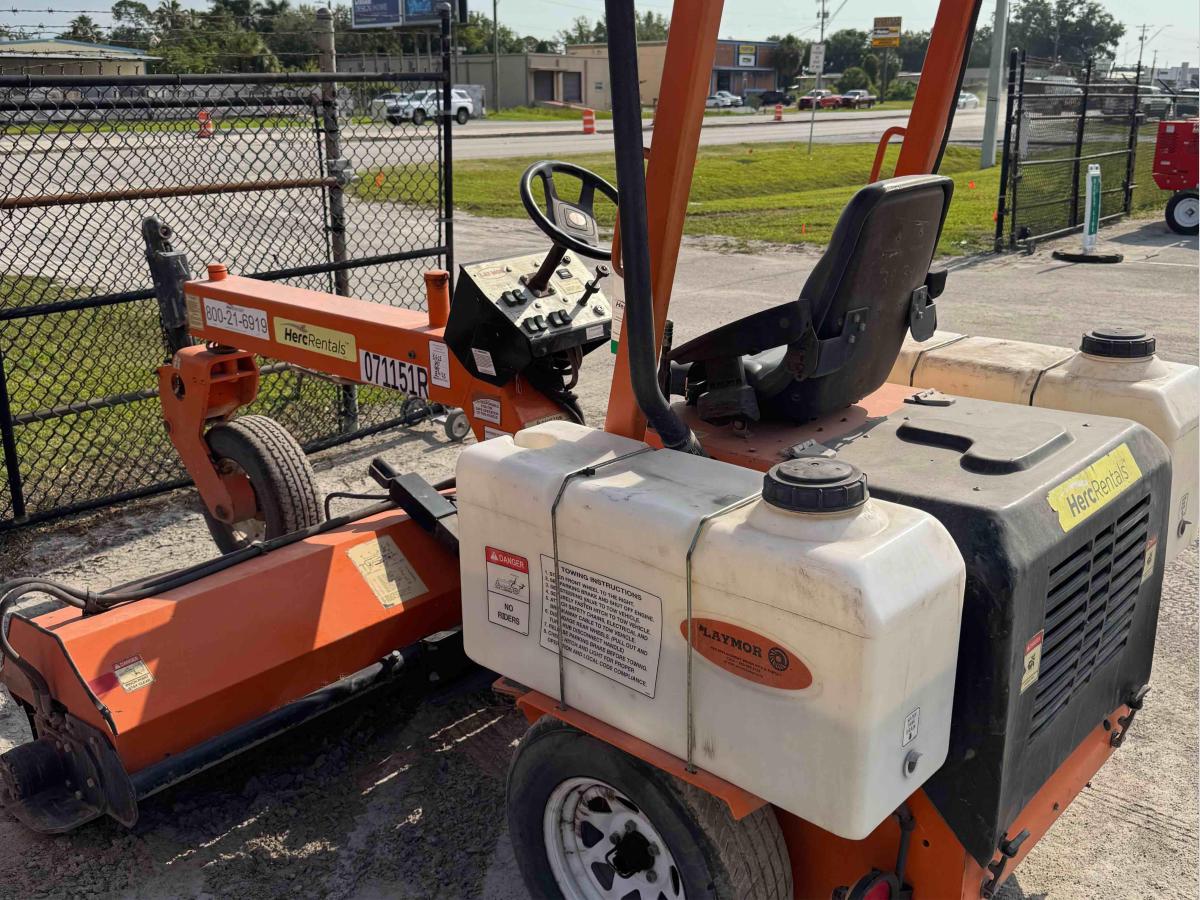 2018 LayMor SM300