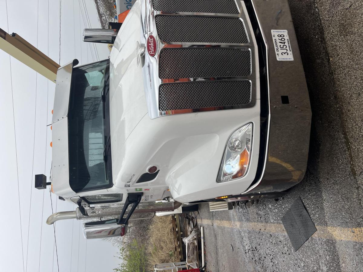 2019 Peterbilt 579