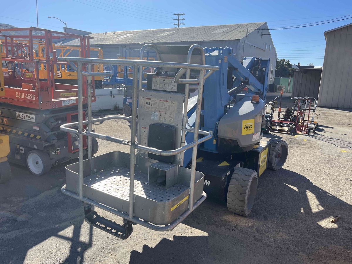 2018 Genie Z-33/18-3