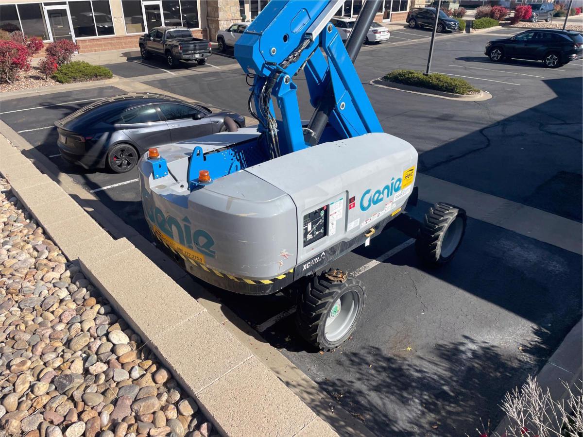 2019 Genie S-60XC