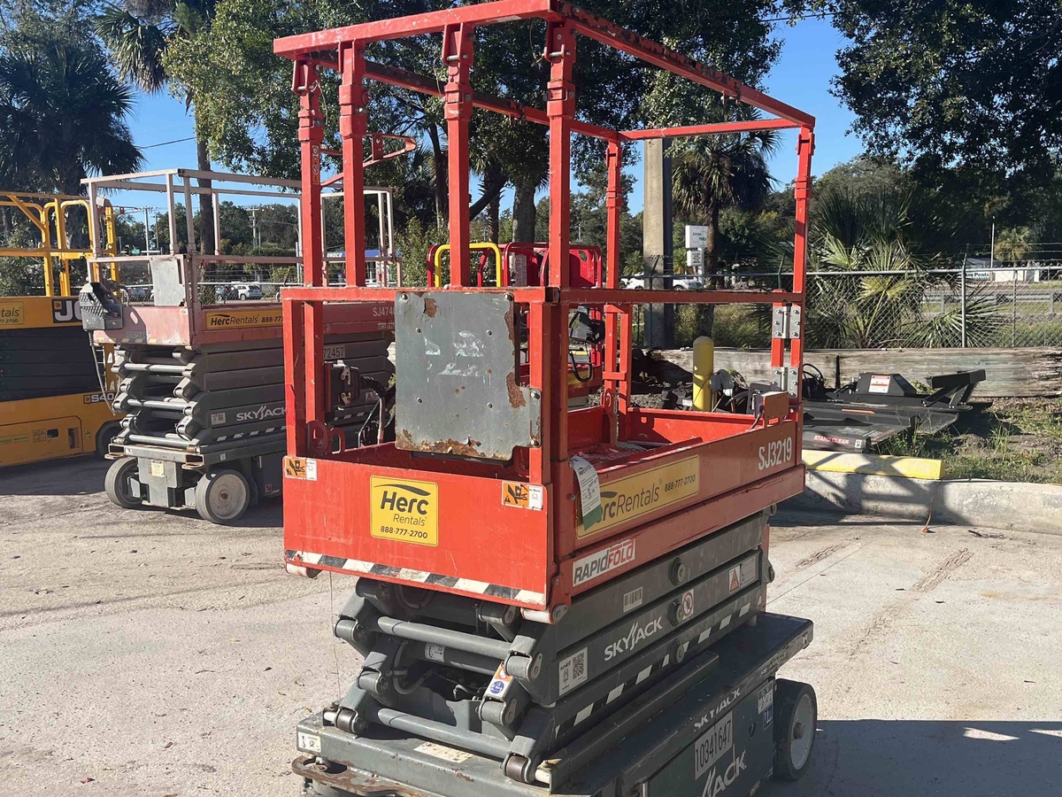 2021 Skyjack SJ3219-3
