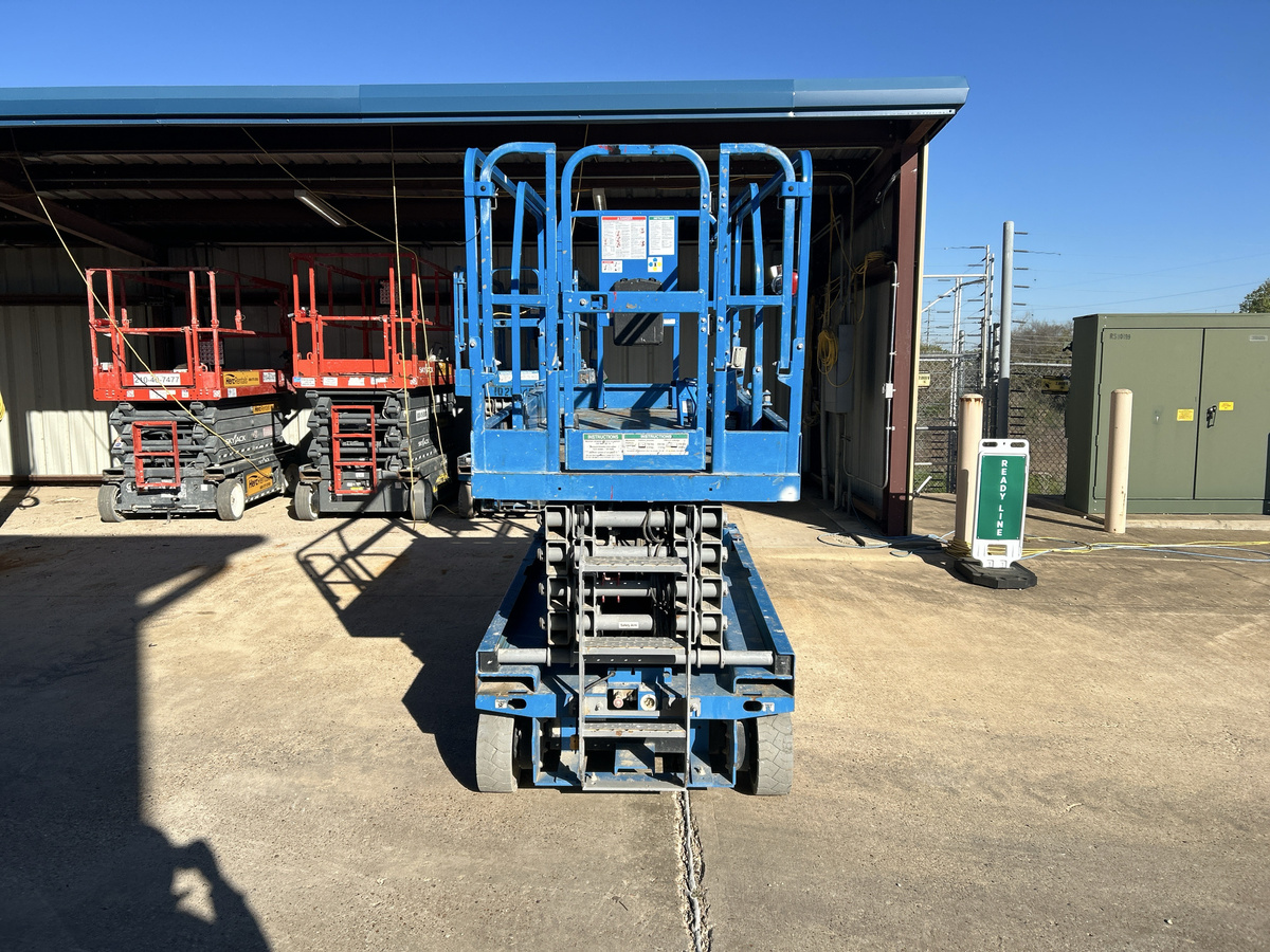 2018 Genie GS-3246-6