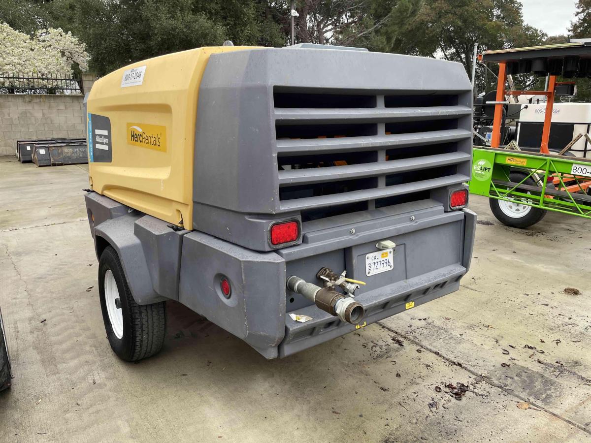 2017 Atlas Copco XAS 400