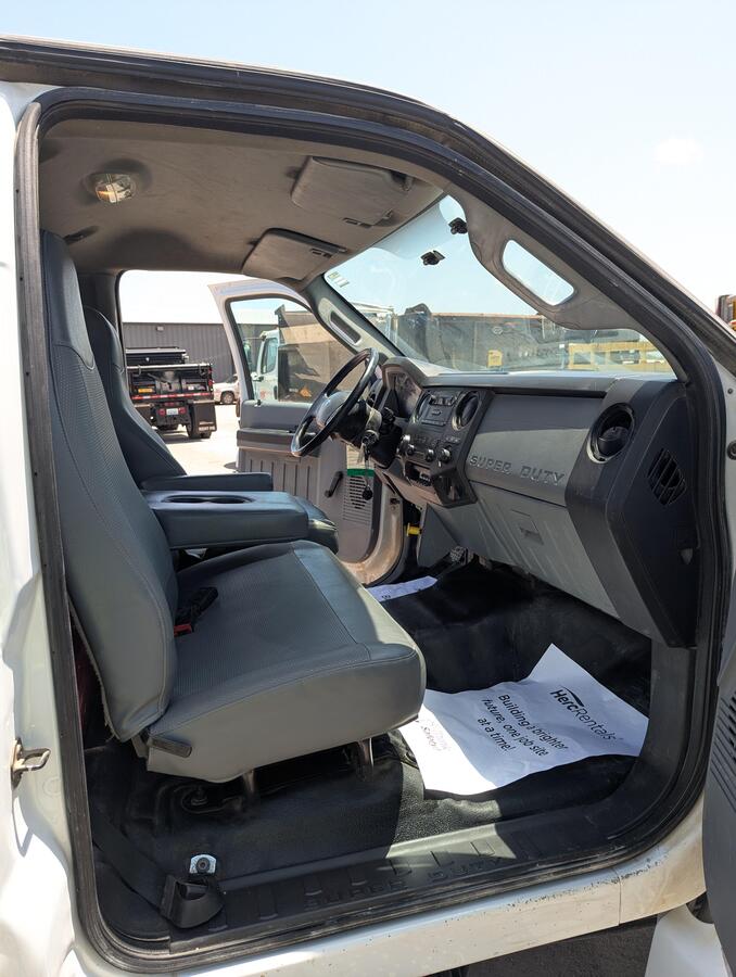 2015 Ford F750-14