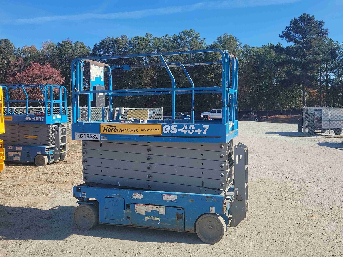 2017 Genie GS-4047-5